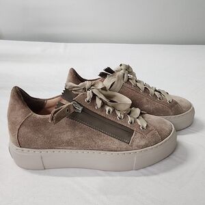 AGL Attilio Giusti Leombruni Women's Suede Sneakers made in Italy